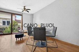 Piso en venta en Zona Mercat en Rubí