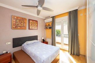 Casa adosada en venta en Cervantes en Granada