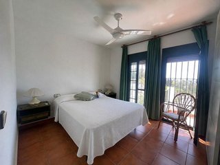 Casa adosada en venta en Las Flores en Mijas
