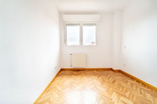 Piso en venta en Horcajo en Madrid