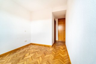 Piso en venta en Horcajo en Madrid
