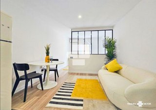 Ático en venta en El Raval en Barcelona