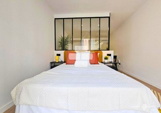 Ático en venta en El Raval en Barcelona