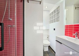 Ático en venta en El Raval en Barcelona
