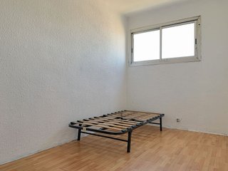 Ático en venta en Ciutat Meridiana en Barcelona