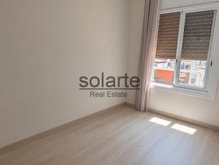 Piso en venta en Fondo en Santa Coloma de Gramanet