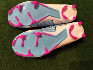 Botas de fútbol talla 39