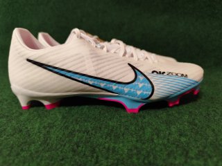 Botas de fútbol talla 39