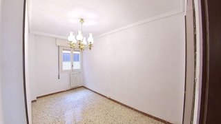 Piso en venta en La Granja en Zaragoza