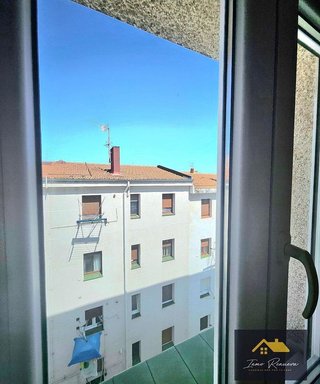 Piso en venta en Azeta - Abatxolo en Portugalete