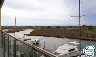 Piso en venta en Santa Margarida en Roses