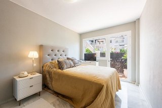 Casa adosada en venta en La Dama de Noche-La Alzambra en Marbella