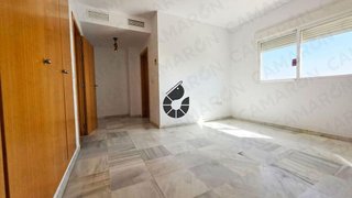 Chalet en venta en Palomares del Río
