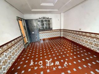 Casa adosada en venta en Centro - Doña Mercedes en Dos Hermanas