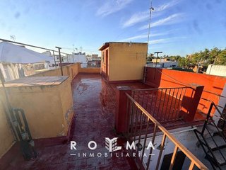 Casa adosada en venta en Centro - Doña Mercedes en Dos Hermanas