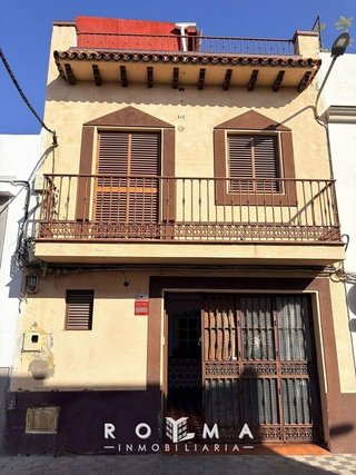 Casa adosada en venta en Centro - Doña Mercedes en Dos Hermanas