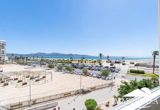 Piso en venta en Empuriabrava en Castelló d´Empúries