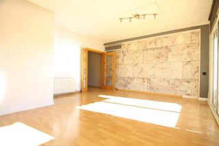 Piso en venta en Olesa de Montserrat