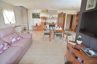 Casa adosada en venta en Eixample Residencial en Roda de Barà