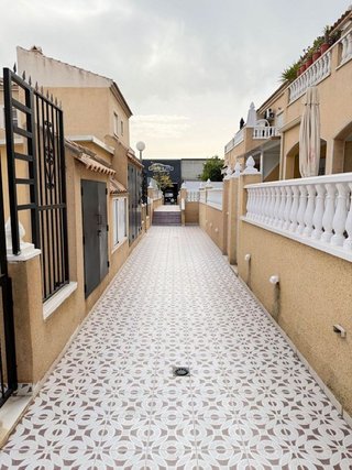 Piso en venta en Nueva Torrevieja - Aguas Nuevas en Torrevieja