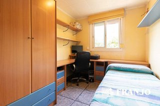 Piso en venta en Badia del Vallès