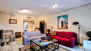 Piso en venta en Puerto Banús en Marbella