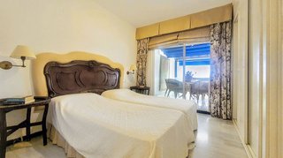 Piso en venta en Puerto Banús en Marbella