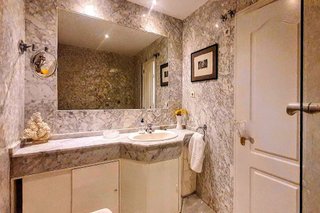 Piso en venta en Puerto Banús en Marbella