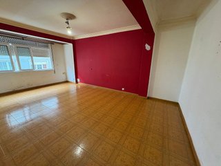 Piso en venta en Porta Nova en Ferrol
