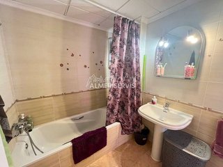 Piso en venta en Roquetas Centro en Roquetas de Mar