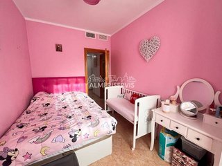 Piso en venta en Roquetas Centro en Roquetas de Mar