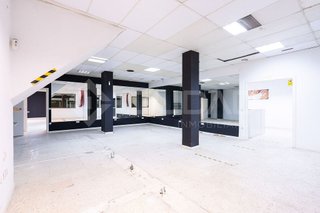 Local comercial en alquiler en El Cerro en Sevilla