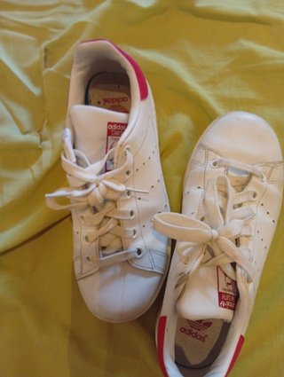 Adidas Stan Smith Blancas y Rosas