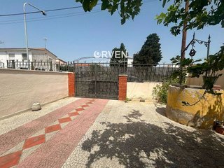 Casa adosada en venta en Sant Jordi-Babilonia en Torredembarra