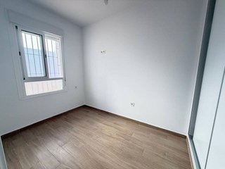 Piso en venta en La Banda - Campo de Fútbol en Chiclana de la Frontera