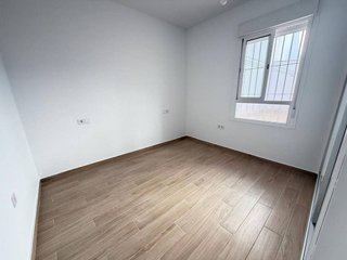 Piso en venta en La Banda - Campo de Fútbol en Chiclana de la Frontera