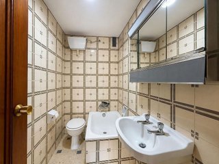 Piso en venta en Cervantes en Granada