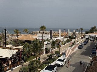 Piso en venta en Puerto Banús en Marbella