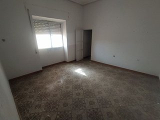 Casa adosada en venta en Almodóvar del Campo