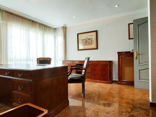 Piso en venta en Ensanche - Sar en Santiago de Compostela