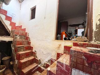 Casa adosada en venta en Constantina