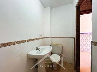Casa adosada en venta en Constantina