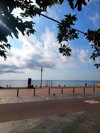Piso en venta en La Barceloneta en Barcelona