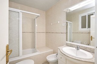 Piso en venta en Can Clota en Esplugues de Llobregat