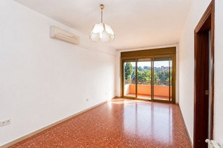 Piso en venta en Can Clota en Esplugues de Llobregat