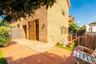 Casa pareada en venta en Sant Domènec en Sant Cugat del Vallès