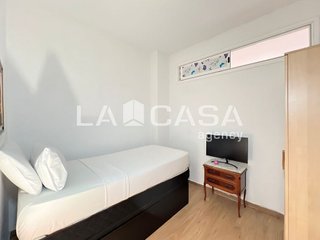 Piso en venta en Artigas - Llefià en Badalona
