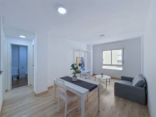 Piso en venta en Parque Victoria Eugenia en Málaga
