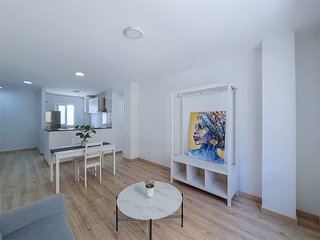 Piso en venta en Parque Victoria Eugenia en Málaga