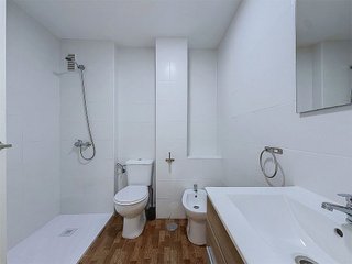 Piso en venta en Parque Victoria Eugenia en Málaga